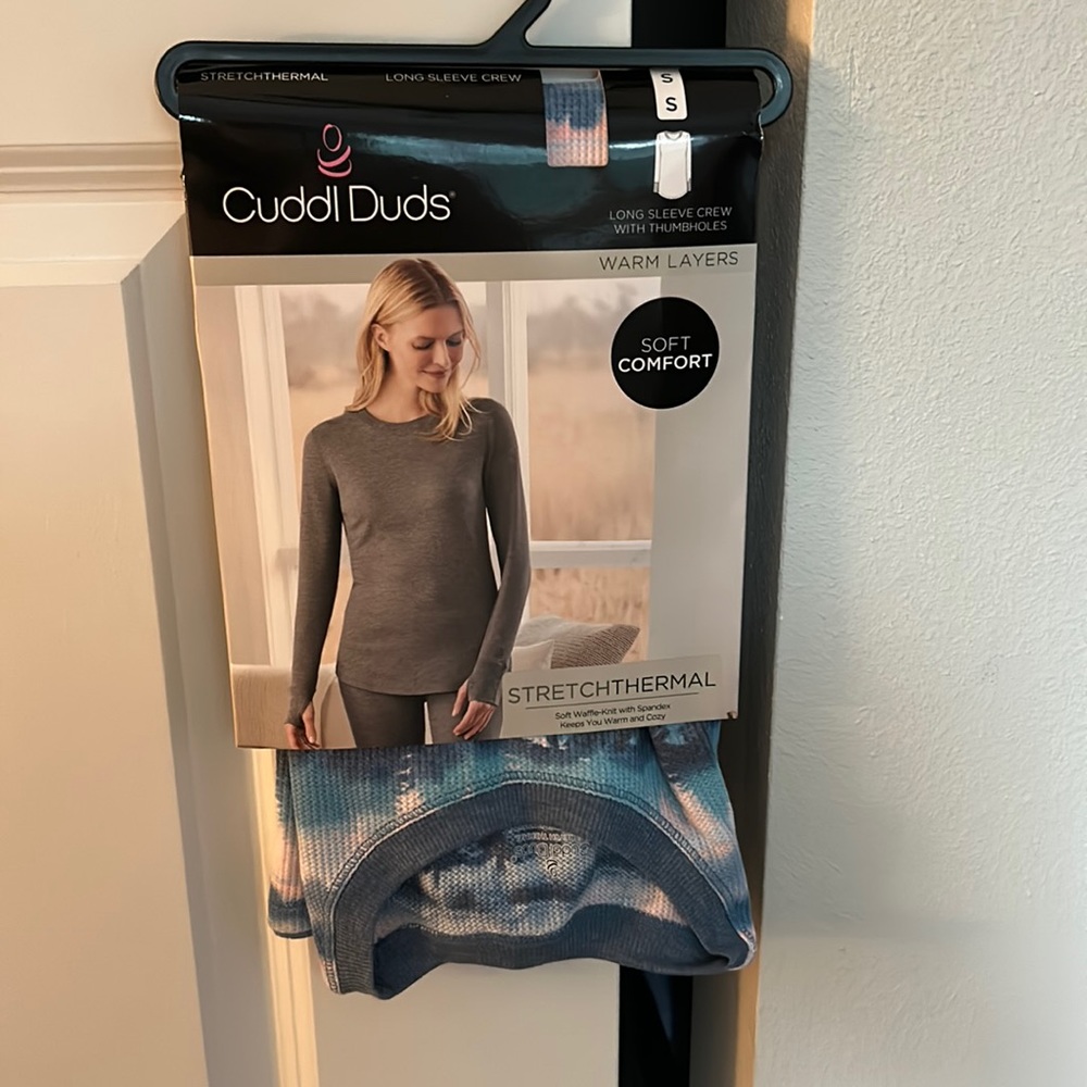Cuddl duds long sleeve waffle knit top